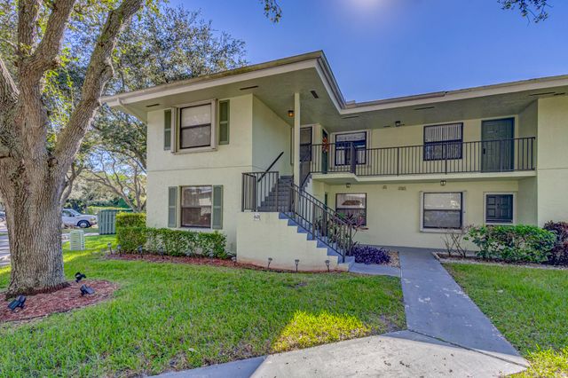 601 Sabal Ridge Circle A, Palm Beach Gardens, FL 33418