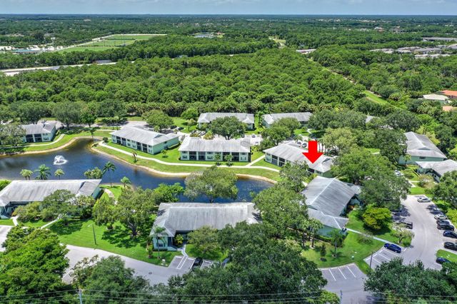 601 Sabal Ridge Circle A, Palm Beach Gardens, FL 33418