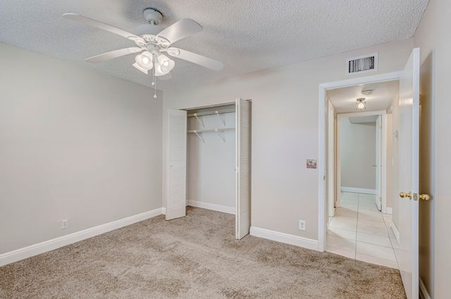 601 Sabal Ridge Circle A, Palm Beach Gardens, FL 33418