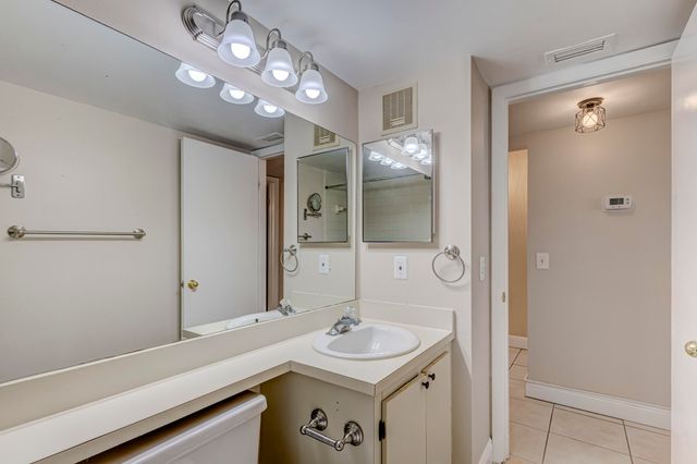 601 Sabal Ridge Circle A, Palm Beach Gardens, FL 33418