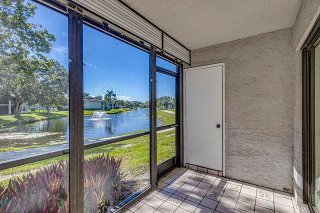 601 Sabal Ridge Circle A, Palm Beach Gardens, FL 33418