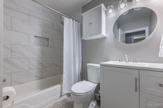 1621 Croydon Lane, Middletown, OH 45042