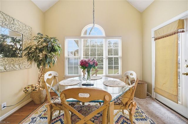 211 Ravenna CRSE, Chesapeake, VA 23322