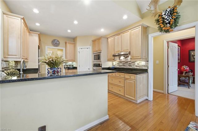 211 Ravenna CRSE, Chesapeake, VA 23322