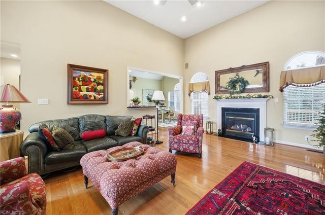 211 Ravenna CRSE, Chesapeake, VA 23322