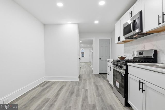 621 WALLACE ST, York, PA 17403