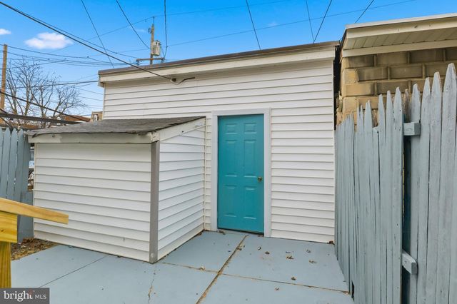 621 WALLACE ST, York, PA 17403