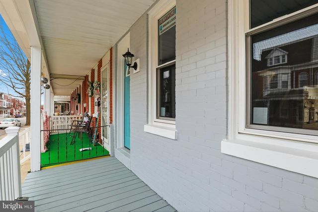 621 WALLACE ST, York, PA 17403