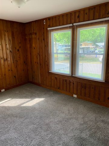 900 S Limestone Street Street, Gaffney, SC 29340
