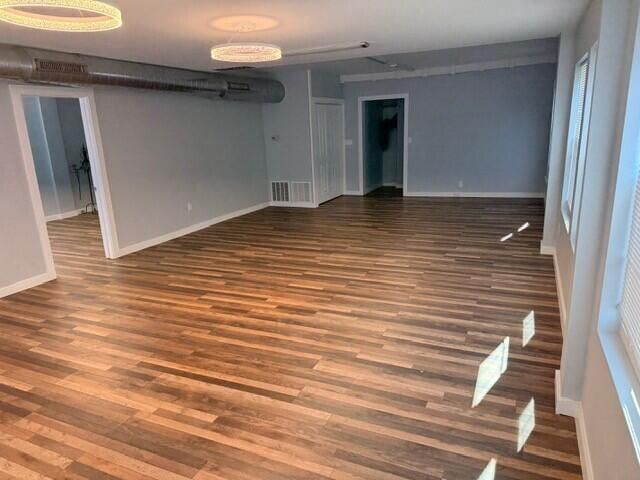425 Broadway, Waukesha, WI 53186
