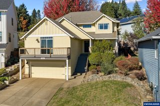 986 SW Tomahawk Pl, Dundee, OR 97115