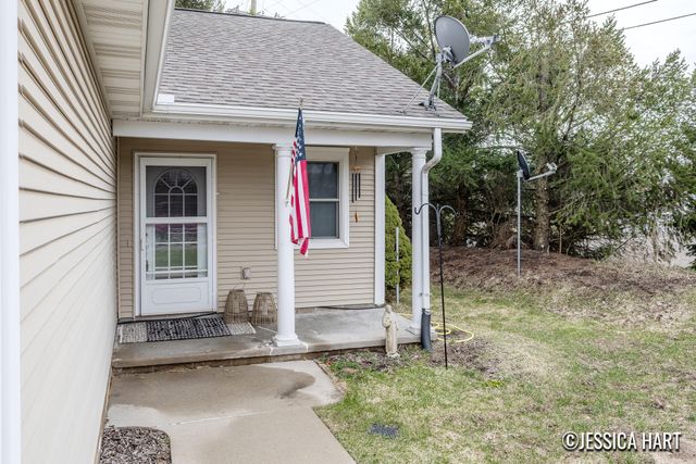 2066 Conservation Trail, Lowell City, MI 49331