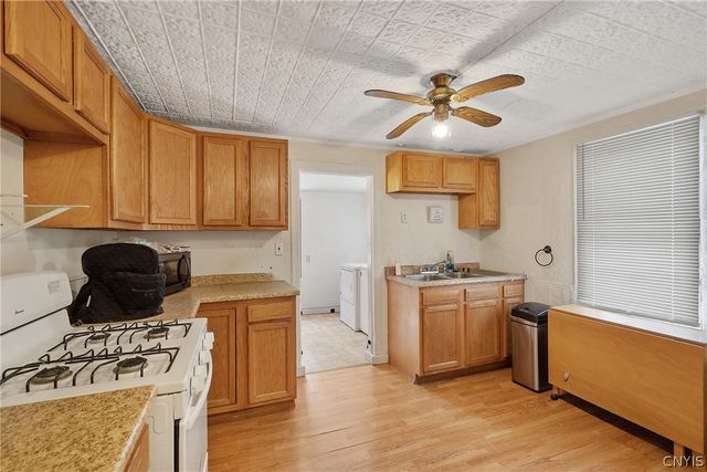 14 Murray Street, Oswego, NY 13126