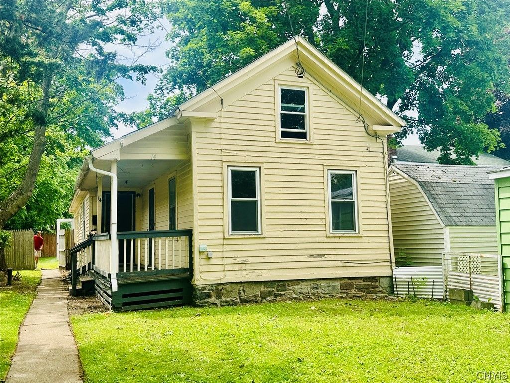 14 Murray Street, Oswego, NY 13126