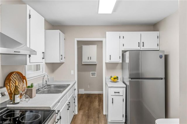 2523 Overbrook Drive, Greensboro, NC 27408