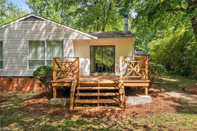 2523 Overbrook Drive, Greensboro, NC 27408