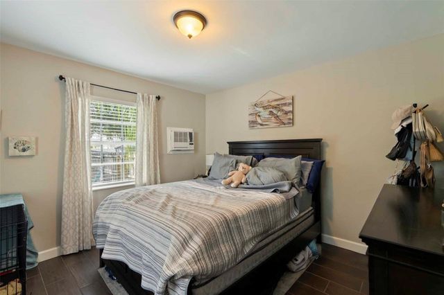 904 NE 6th Street, Fort Lauderdale, FL 33301