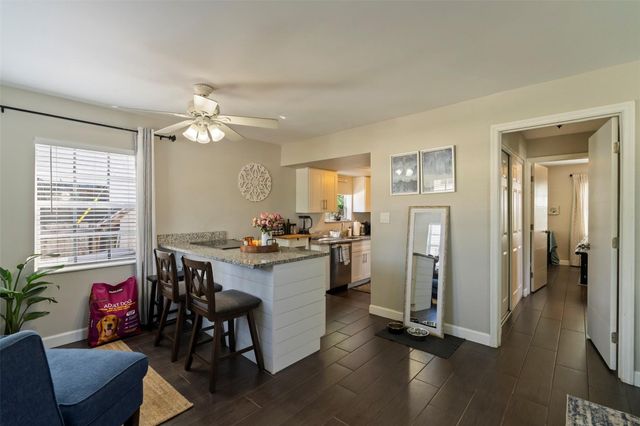 904 NE 6th Street, Fort Lauderdale, FL 33301