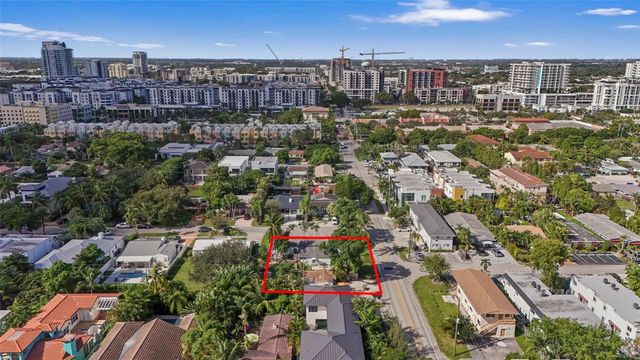 904 NE 6th Street, Fort Lauderdale, FL 33301