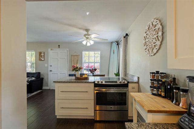 904 NE 6th Street, Fort Lauderdale, FL 33301