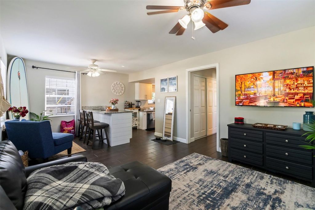 904 NE 6th Street, Fort Lauderdale, FL 33301