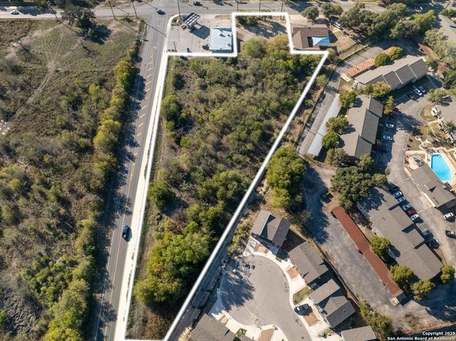 300 Whitewood, San Antonio, TX 78242