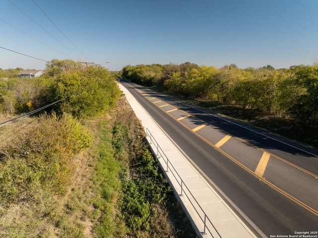 300 Whitewood, San Antonio, TX 78242