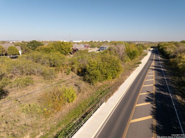 300 Whitewood, San Antonio, TX 78242