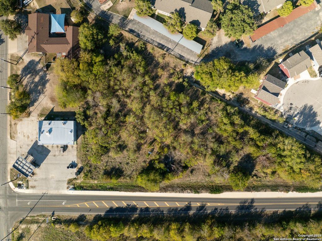 300 Whitewood, San Antonio, TX 78242