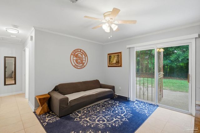 7046 Rolling Hills Rd, Pensacola, FL 32505
