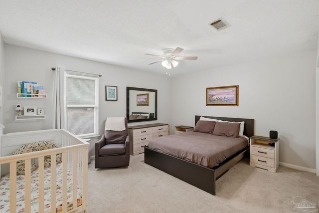 7046 Rolling Hills Rd, Pensacola, FL 32505