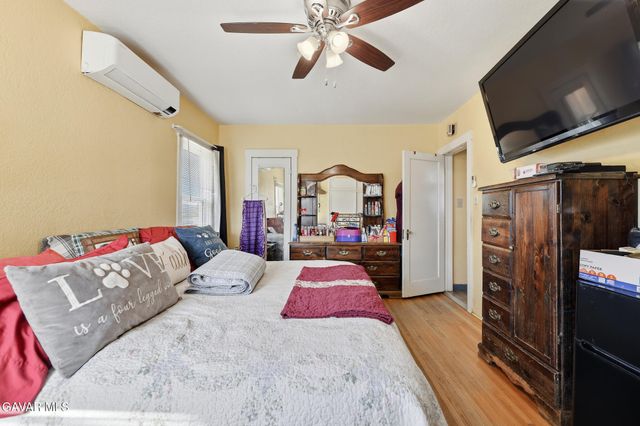 9200 W Avenue H, Lancaster, CA 93536