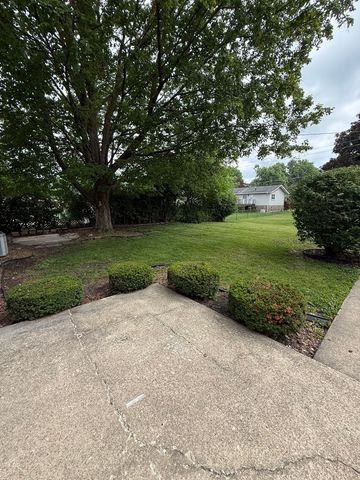 12537 S Menard Avenue, Palos Heights, IL 60463