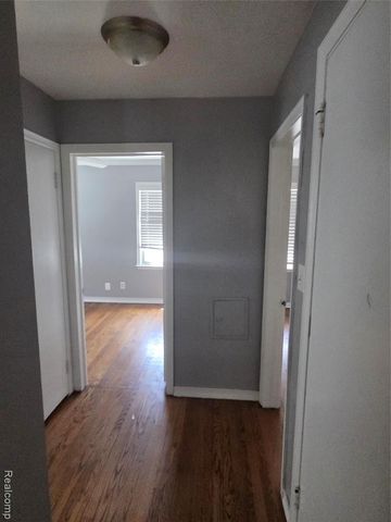 23745 Oak Street, Dearborn, MI 48128