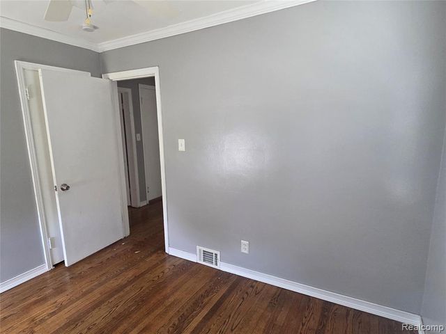 23745 Oak Street, Dearborn, MI 48128