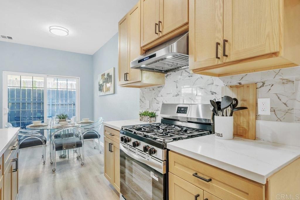 467 Calle Elagante, Vista, CA 92083 — photo 3