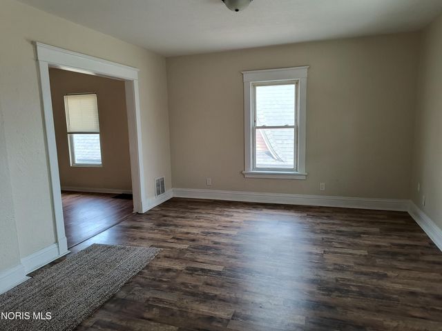 443 Nevada Street, Toledo, OH 43605
