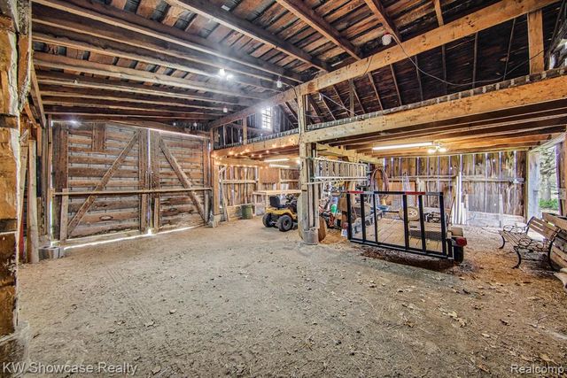 3520 Saline Waterworks Road, Saline, MI 48176
