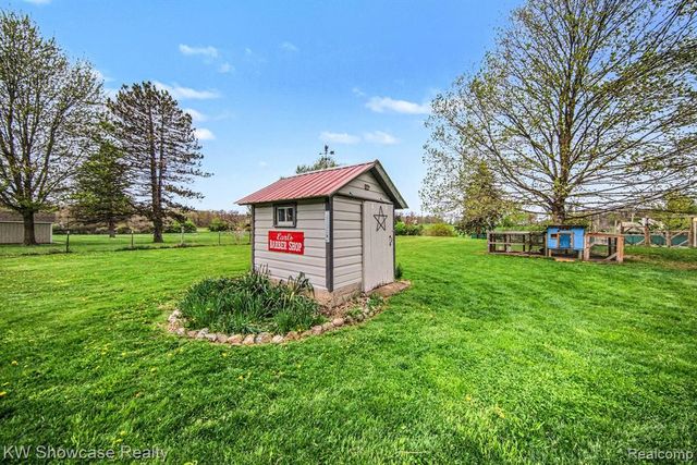 3520 Saline Waterworks Road, Saline, MI 48176