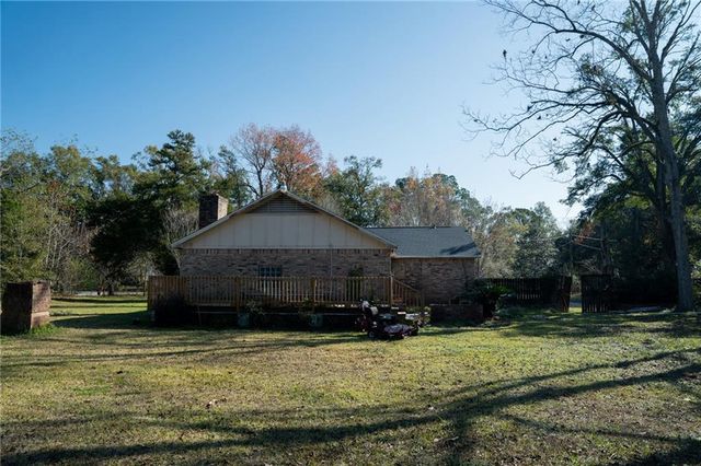 345 Shelton Beach N Road, Eight Mile, AL 36613