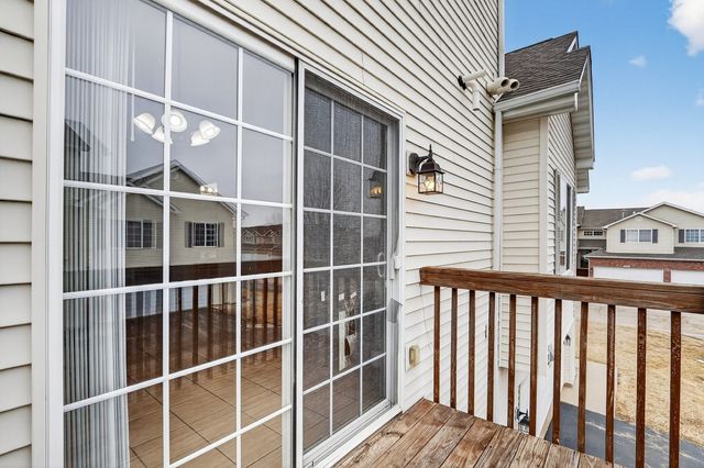 2043 Derby Lane 2043, Belvidere, IL 61008