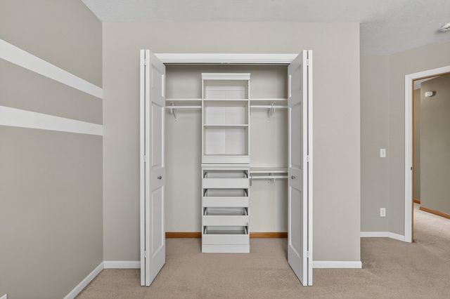 2043 Derby Lane 2043, Belvidere, IL 61008