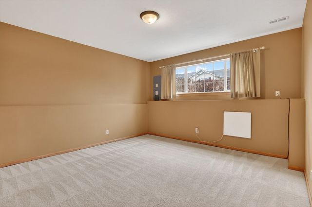 2043 Derby Lane 2043, Belvidere, IL 61008