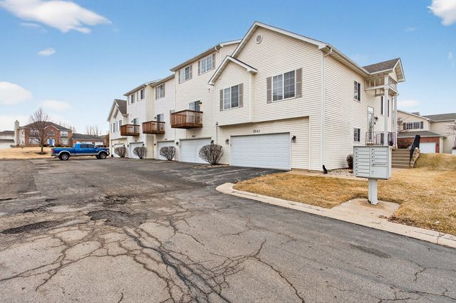 2043 Derby Lane 2043, Belvidere, IL 61008