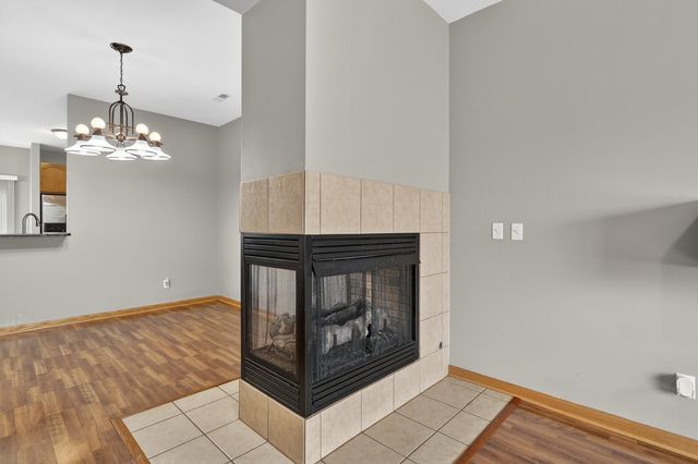 2043 Derby Lane 2043, Belvidere, IL 61008