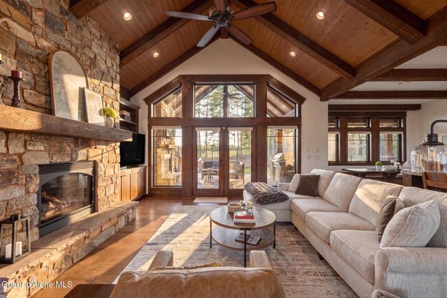 4485 E CATTAIL CT, Hayden, ID 83835