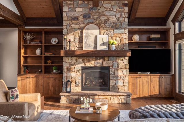 4485 E CATTAIL CT, Hayden, ID 83835