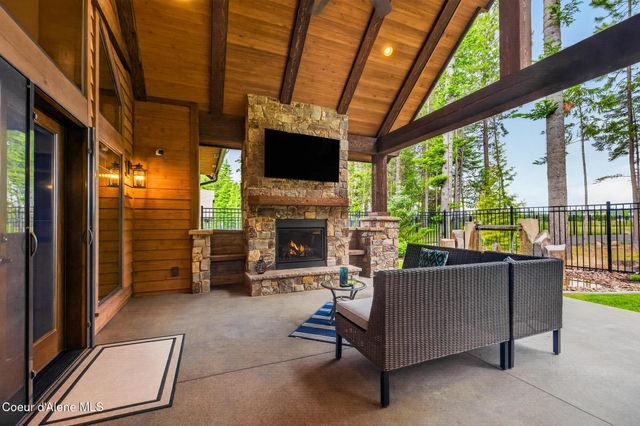 4485 E CATTAIL CT, Hayden, ID 83835