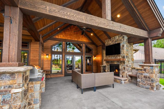 4485 E CATTAIL CT, Hayden, ID 83835
