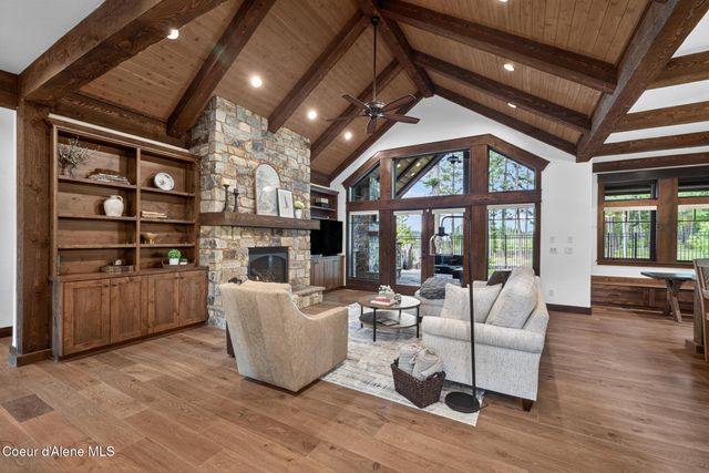 4485 E CATTAIL CT, Hayden, ID 83835